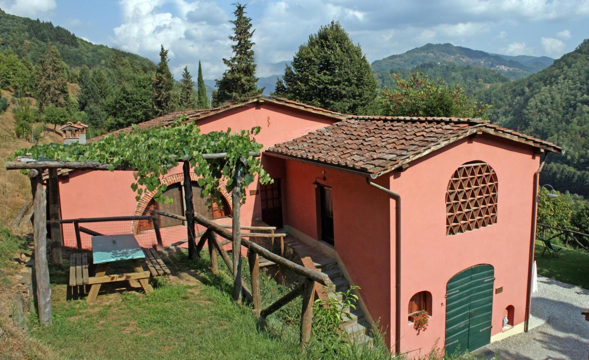 Agriturismo La Torre Баньи-ди-Лукка Экстерьер фото