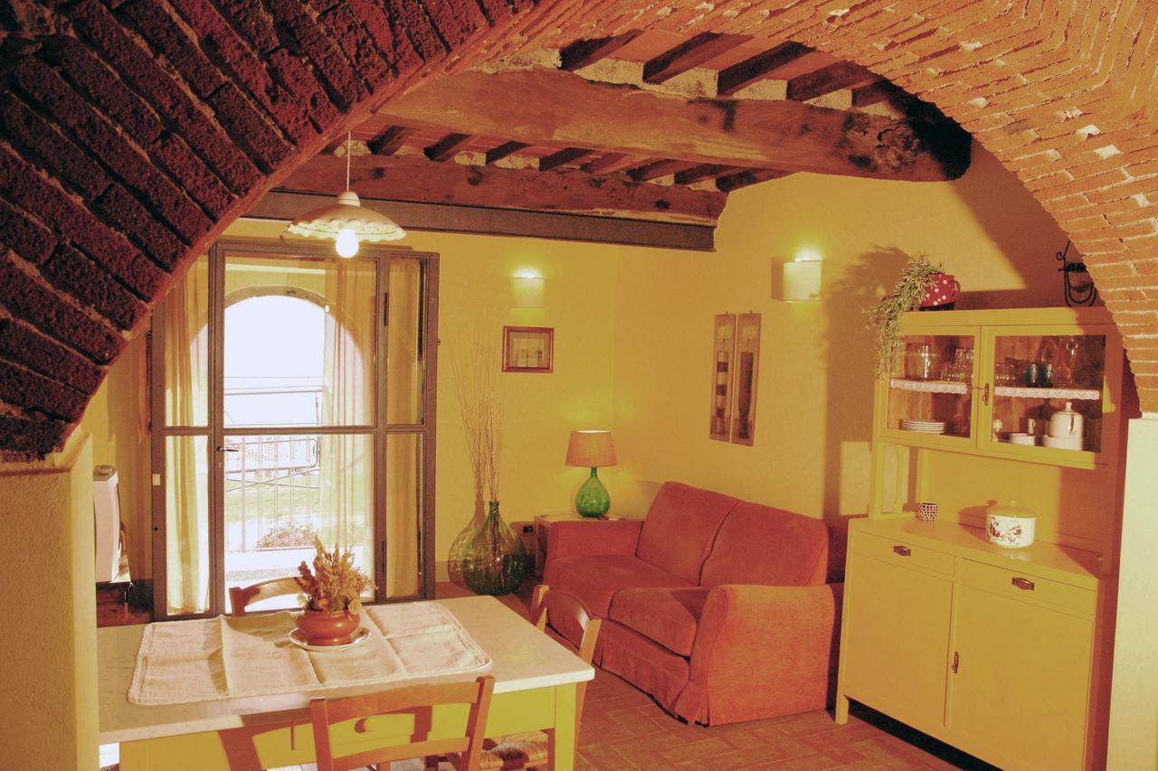 Agriturismo La Torre Баньи-ди-Лукка Экстерьер фото